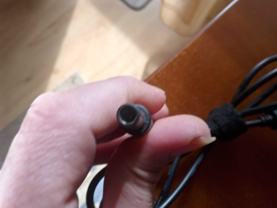 Захранвания за лаптопи - TOSHIBA / HP 65W