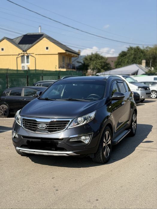 Vand Kia 4x4 ,2012 , 2L 184CP