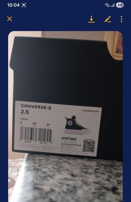 Teneși converse noi originali 150 lei.nr 34