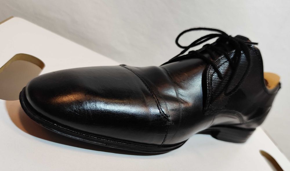 Pantofi derby 46 cap toe Bugatti piele naturala moale negru