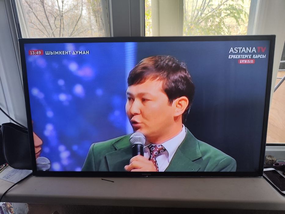 Телевизор Samsung smart tv