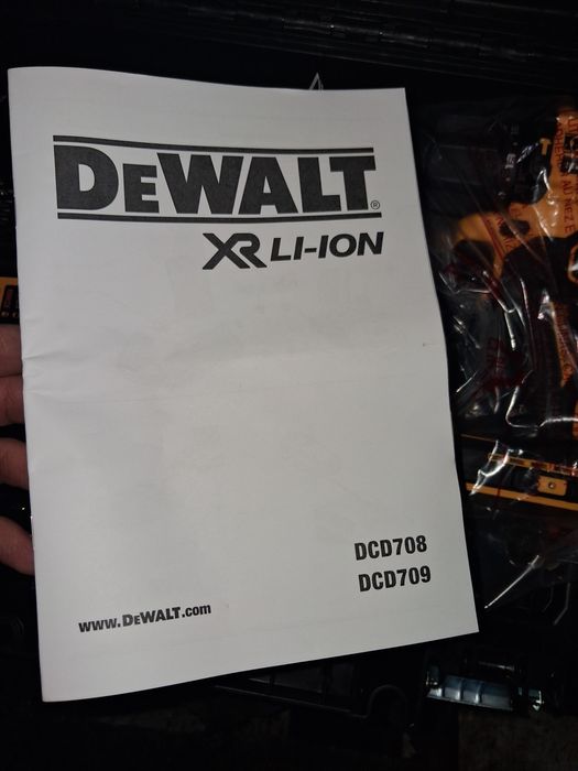 Шруповерт Dewalt  DCD 709