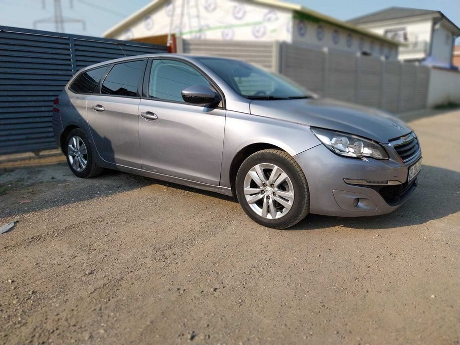 Peugeot 308 automat avariat