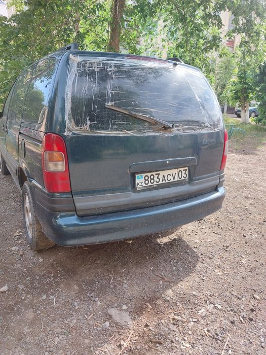 Срочно продам машина не на ходу