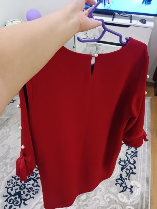 Продам 2 платье на заказ сшитое.