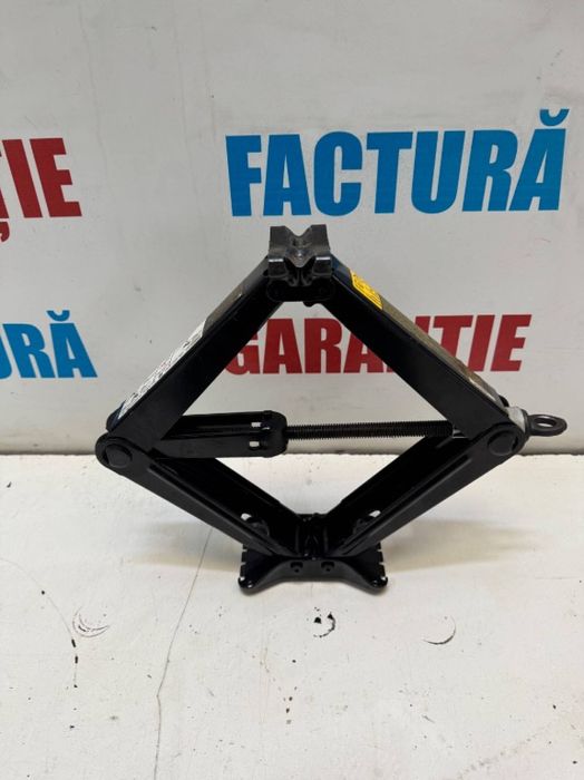 Trusă cric cheie roți Opel Astra G H J Vectra B C D Zafira A B