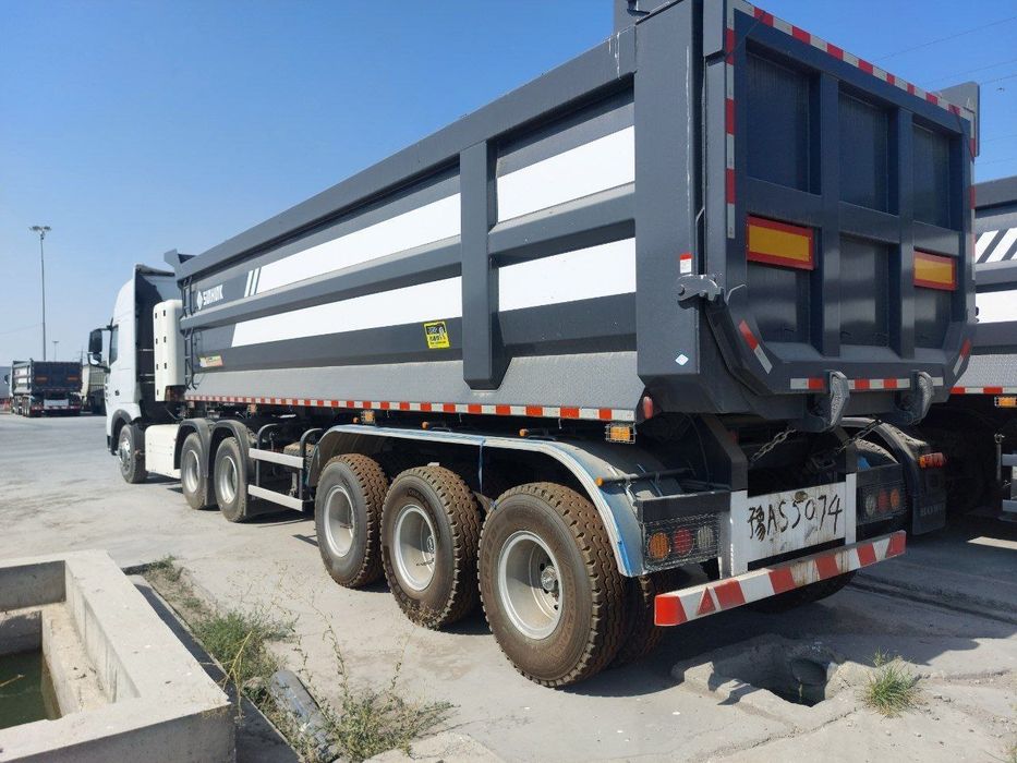 Howo  A7 Тягач SINOTRUK 2024