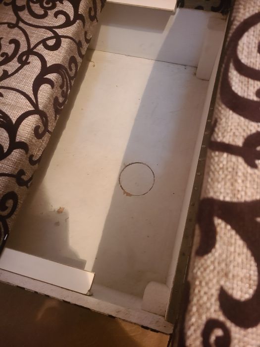 Диван-кровать с ящиком для белья