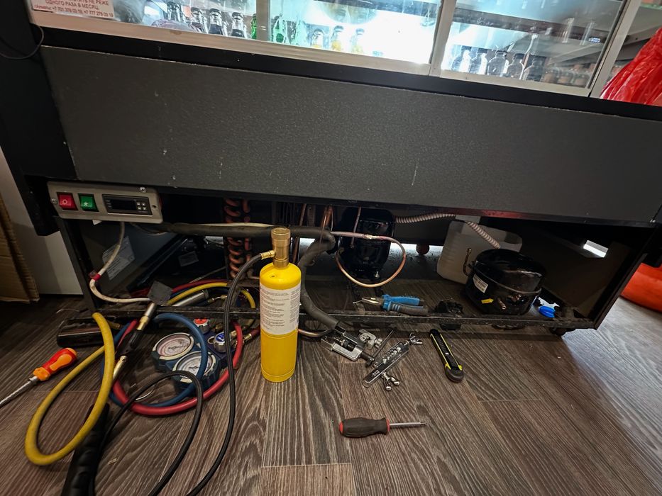 Ремонт холодильников