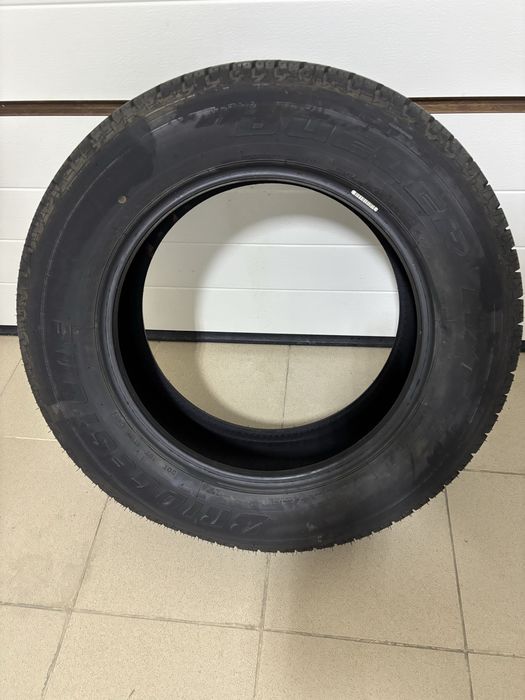 Anvelope vara Toyota Hilux