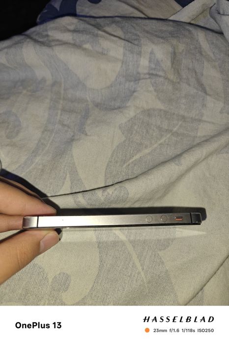 Iphone 5s 16 гб.