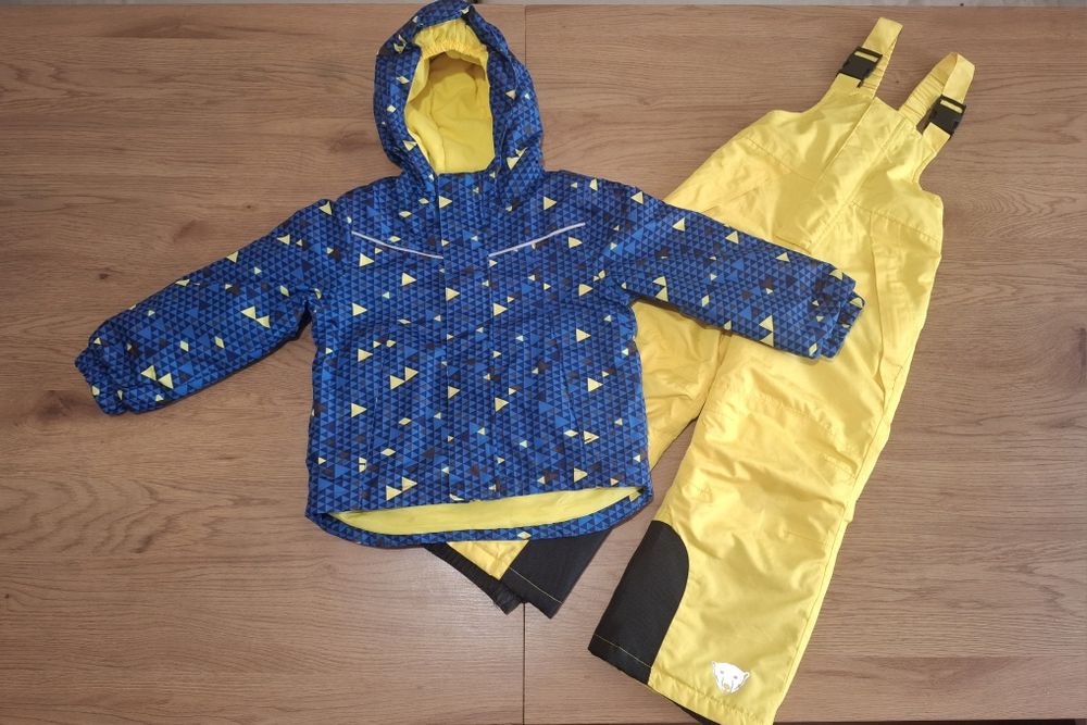 Дрешки zara и обувки zara и puma носени в 98см