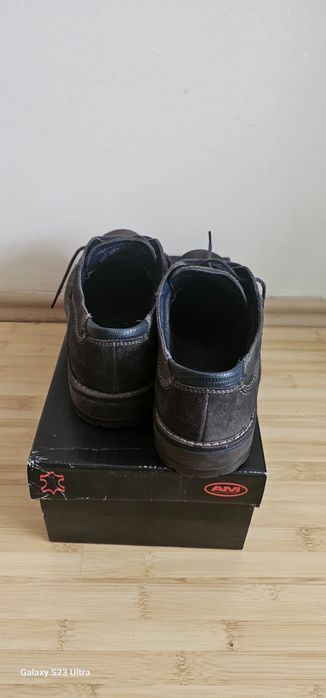 Pantofi barbati marimea 40