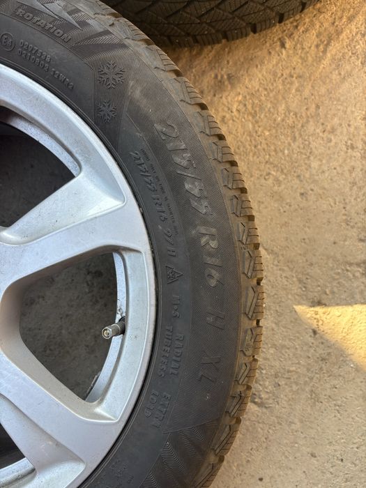 Jante cu anvelope 215-55-R16, anvelope aproape noi, rulare foarte putin, compatibile cu audi a4 B8.