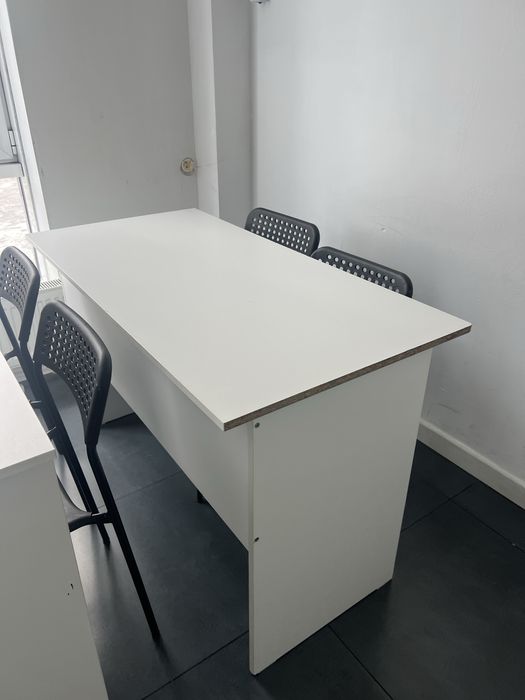 Продаю столы офисные