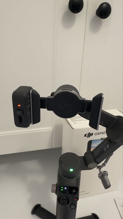 DJI Osmo Mobile 8