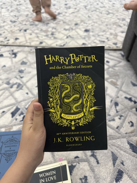 Книжка Гарри Поттер