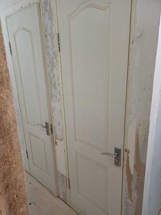 Продам двери канадки 2 шт б/у в хорошем состоянии без коробки