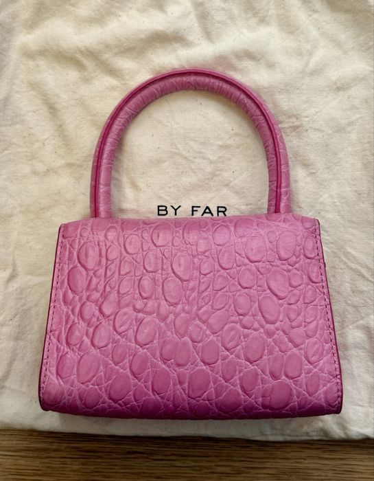 Оригинална By Far чанта