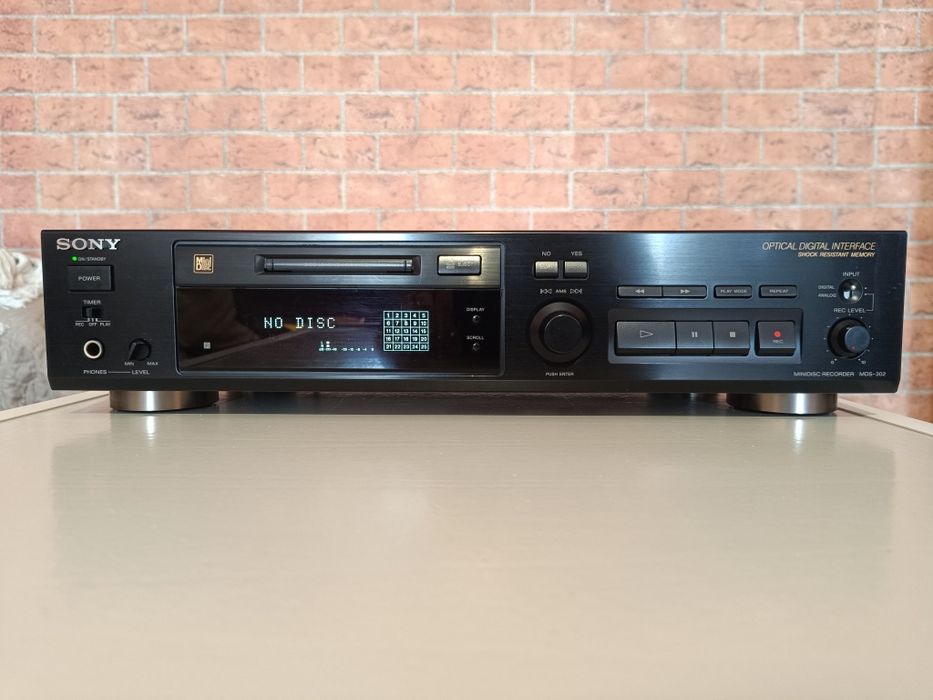 Sony TC-KE300; Sony CDP-715; Sony TC-K400S; Sony MDS-302