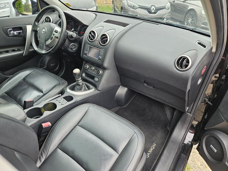 Nissan Qashai Tekna+ 2011, 1.5 dci/Navi/Xenon/Panoramic/Camera/Piele/Keyless/Bose