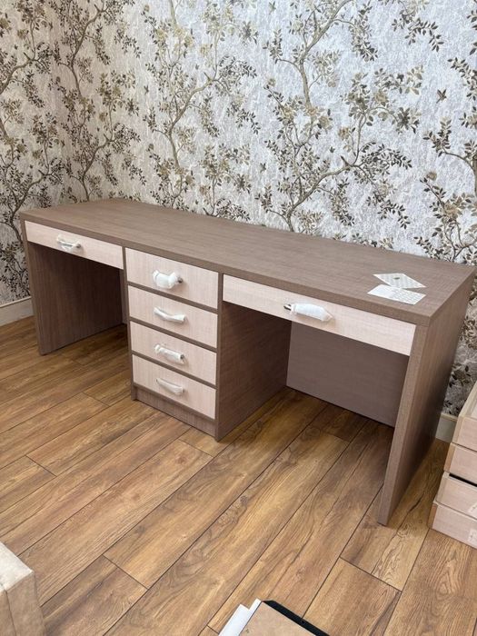 Kravat parta sotiladi