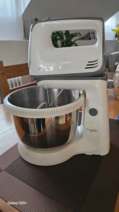 Mixer cu bol Myria