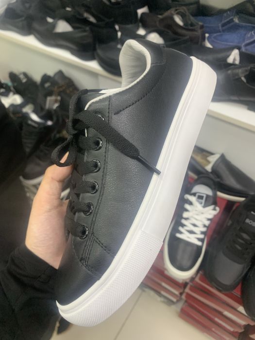 Классическая обувь