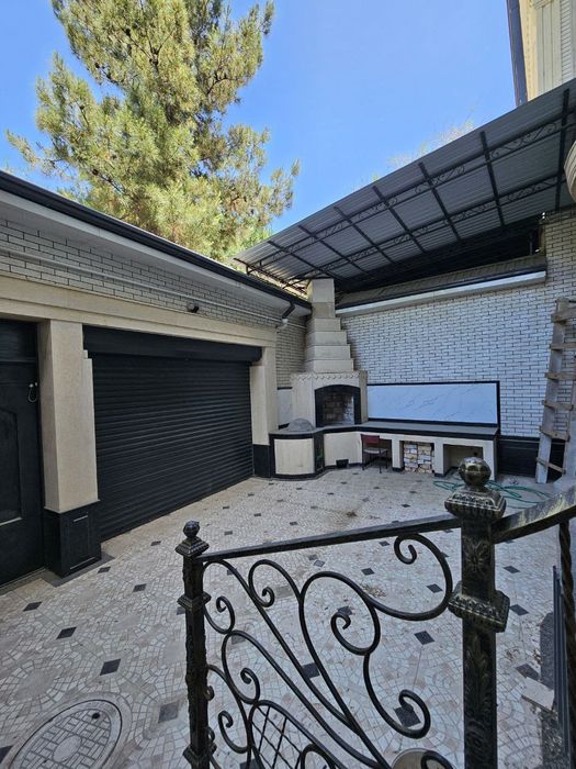 4 Срочно!!! Продается Коттедж. Мирзо Улугбекский р-он. ориентир ИНХА.