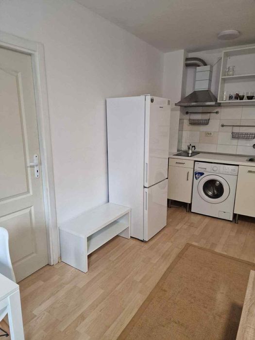 Дава се под наем Двустаен апартамент в София, Гео Милев - 67 кв.м за 549 € - Снимка #3