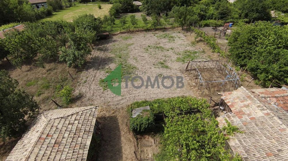 Продава се Къща в с. Белокопитово, Област Шумен - 326 кв.м за 391 €/кв.м - Снимка #8