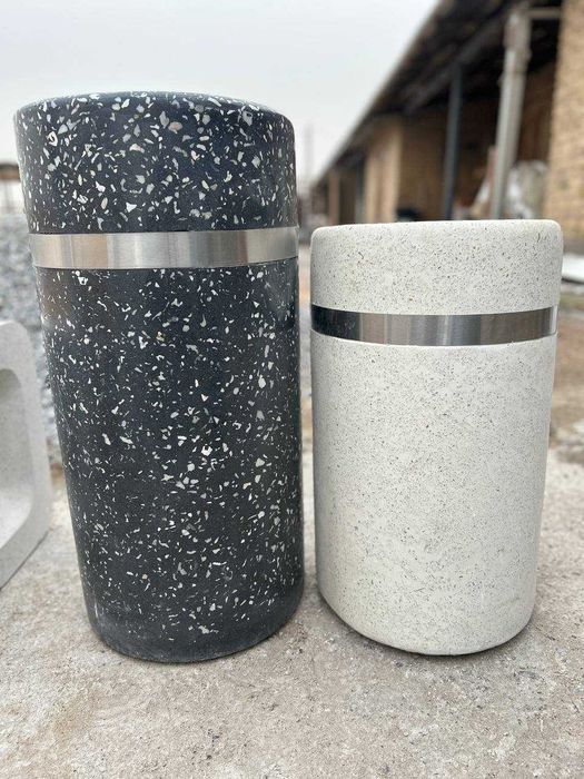 скамейки/урны/вазоны