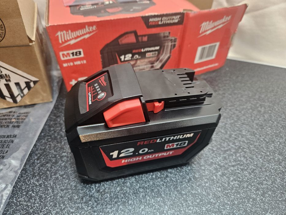Acumulator Milwaukee M18 HB12Ah, High Output, NOU, NEFOLISIT
