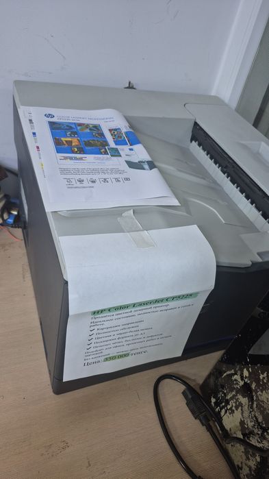 Продаю принтер HP