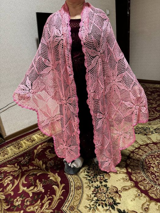 Продам ажурную шёлковую шаль