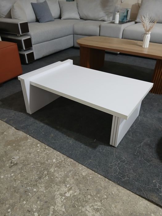 Столик журнальный