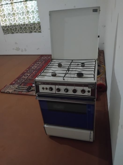 Газ плита сотилади .