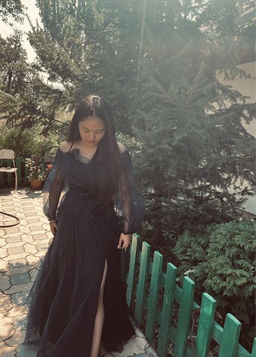 Продам синее платье