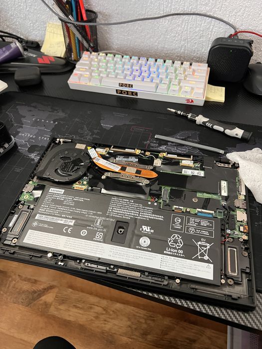 Lenovo X1 CARBON gen 8 i7 / 16gb ram / 512ssd m2