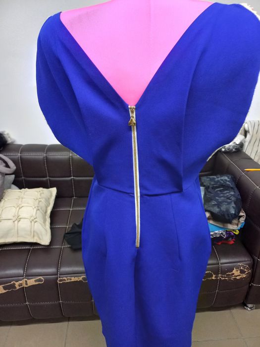 Продам платье женское