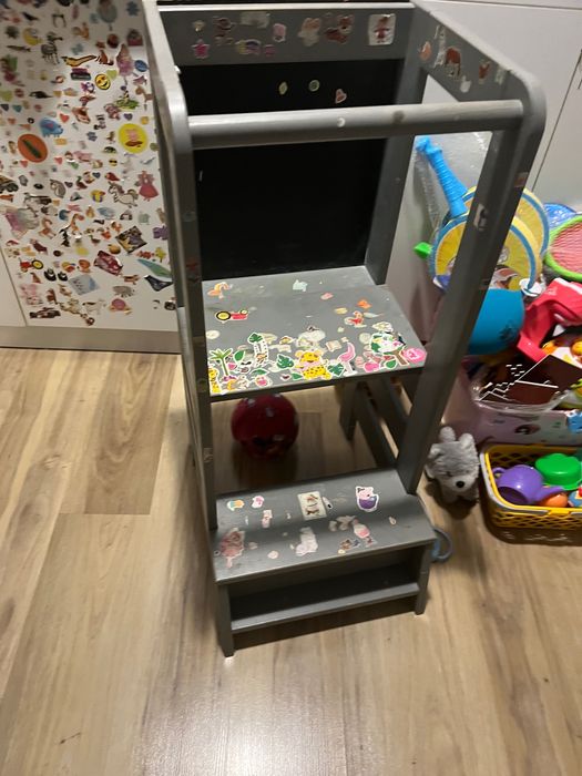 Learning tower / Inaltator /helper /Turn de Invatare tip Learning tower pentru Copii Suporto, Rol de Inaltator cu Treapta de urcare
