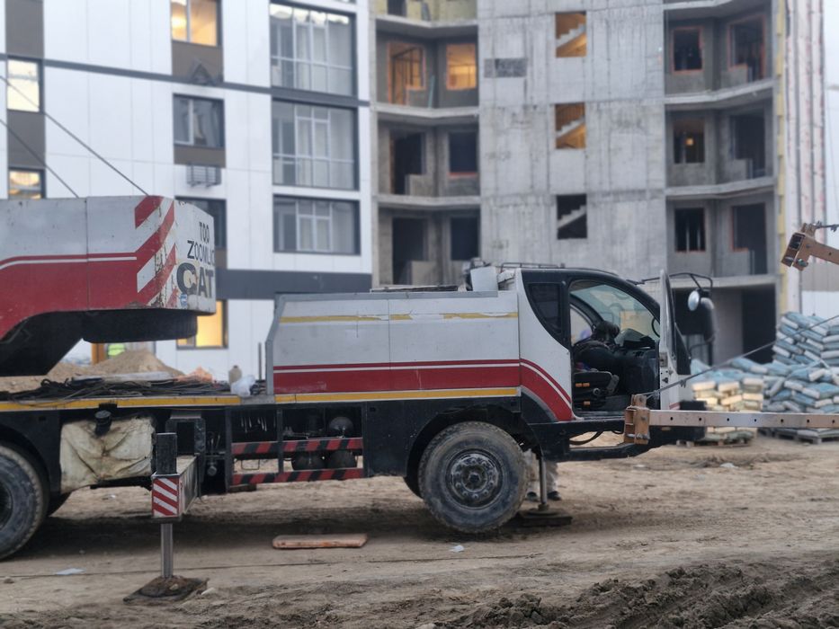 Автокран 30 тонн