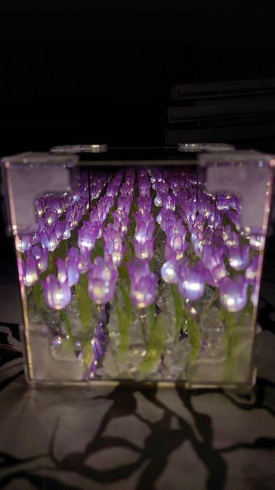 Ночник бесконечные тюльпаны