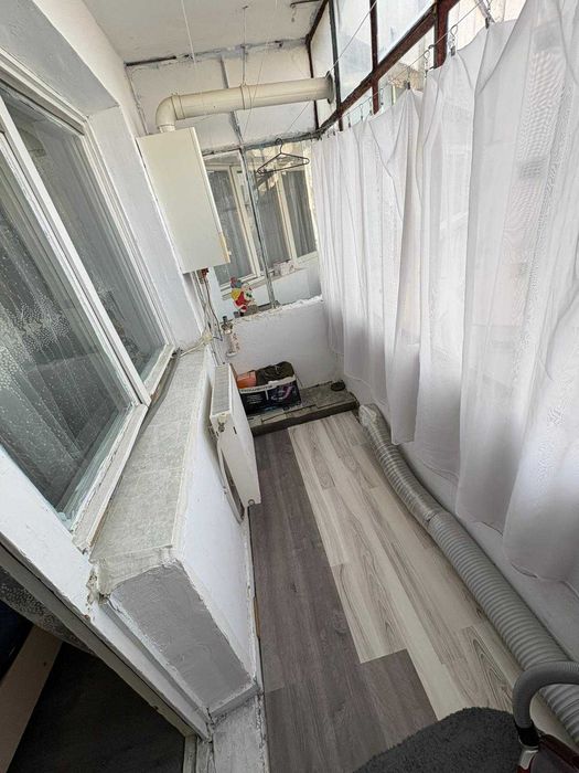 Apartament 2 camere decomandat centrala 45 mp utili et 3 /10 doua balcoane