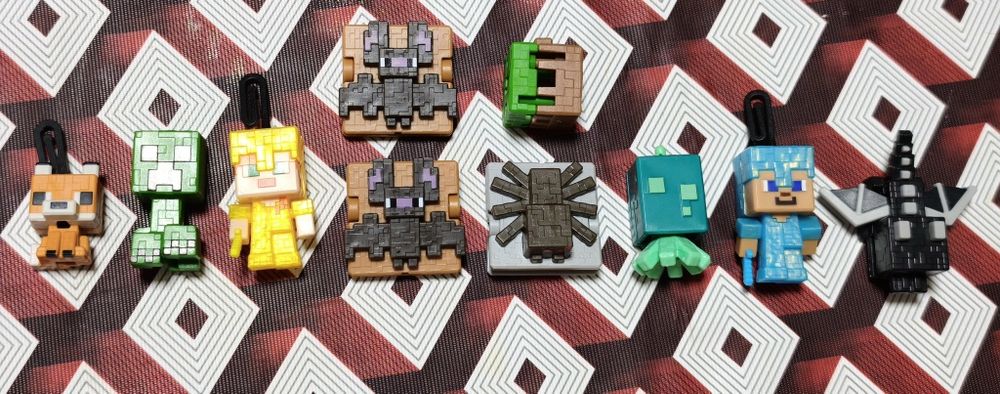 Фигурки Kinder Joy Minecraft!!! Обмен