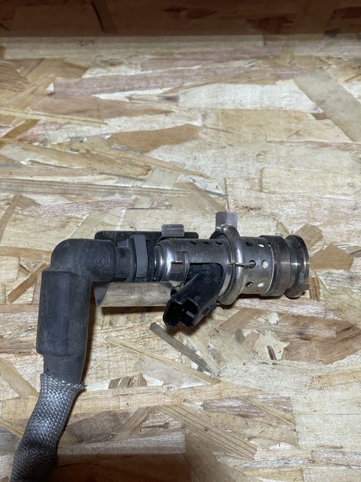 Injector Ad-Blue Peugeot 3008 5008 1.5 BlueHdi 9813930180 an 2016-2025