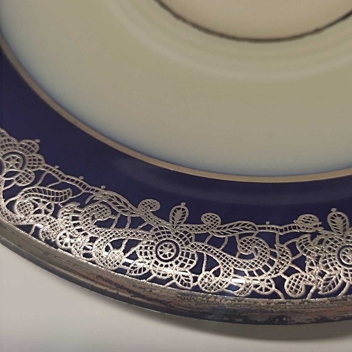 Антикварен Порцеланов Сервиз