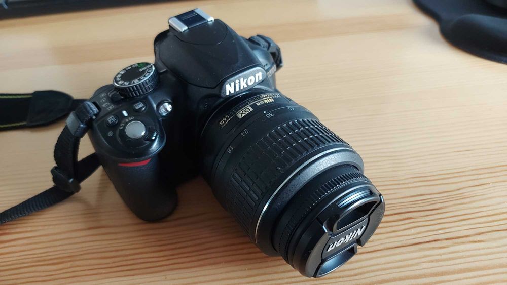 Фотаппарат Nikon D3100