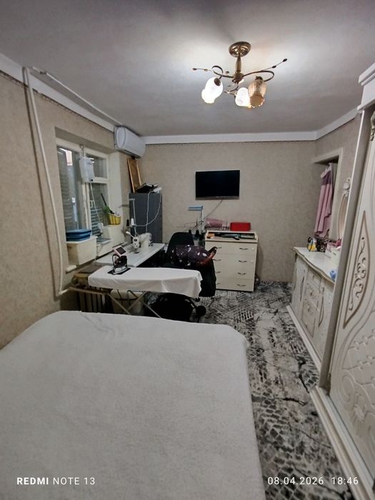 Продаю квартиру 2/4/5. Кирпич Авиосозлар 4.