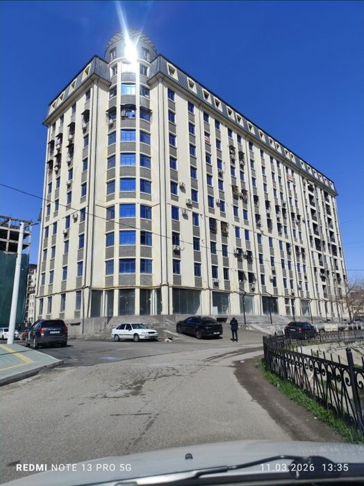 Sergeli 3-bekat Metroga 400metr Golden life sentr orqasi